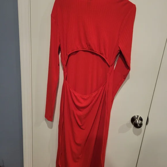 Wild fable open back dress - Picture 3 of 4